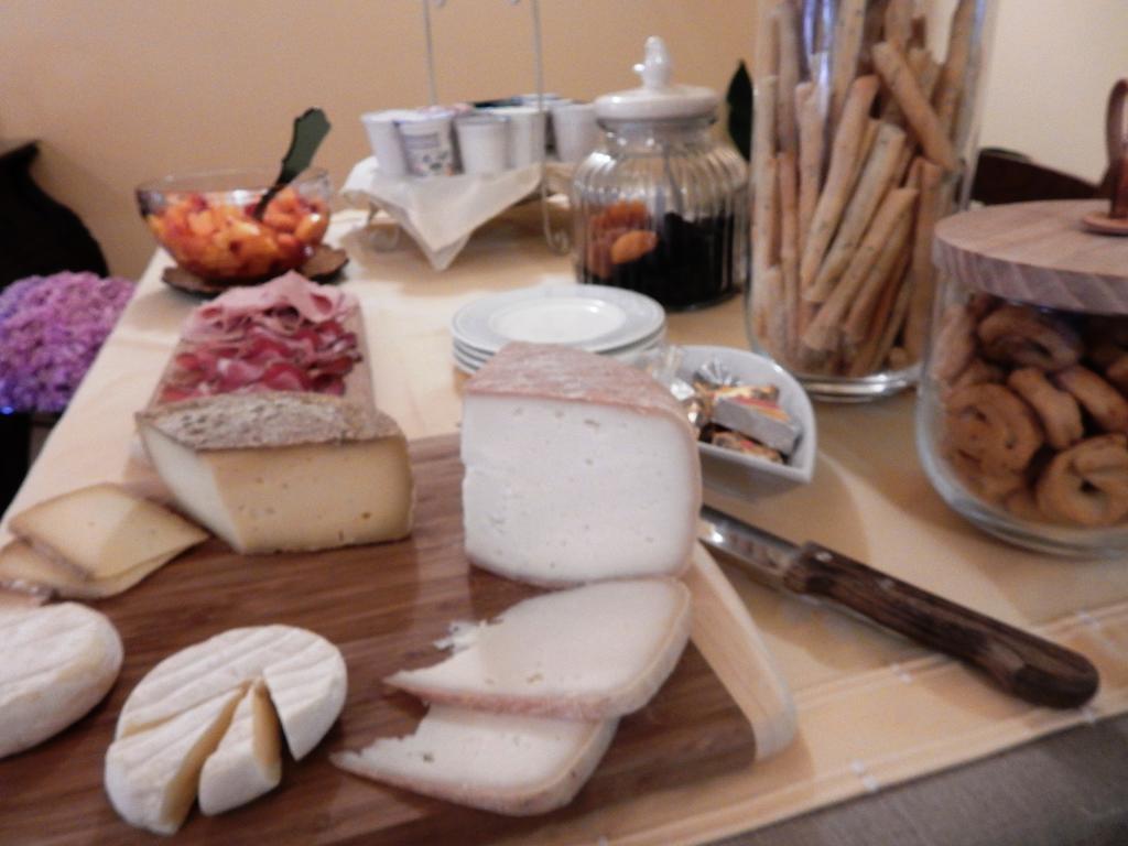 Bed&Breakfast La Siepe Πινερόλο Εξωτερικό φωτογραφία