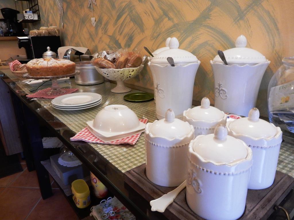 Bed&Breakfast La Siepe Πινερόλο Εξωτερικό φωτογραφία